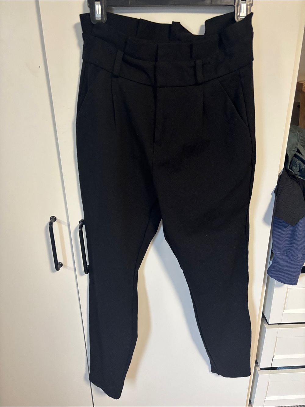 Vera Moda Black straight leg dress pants
